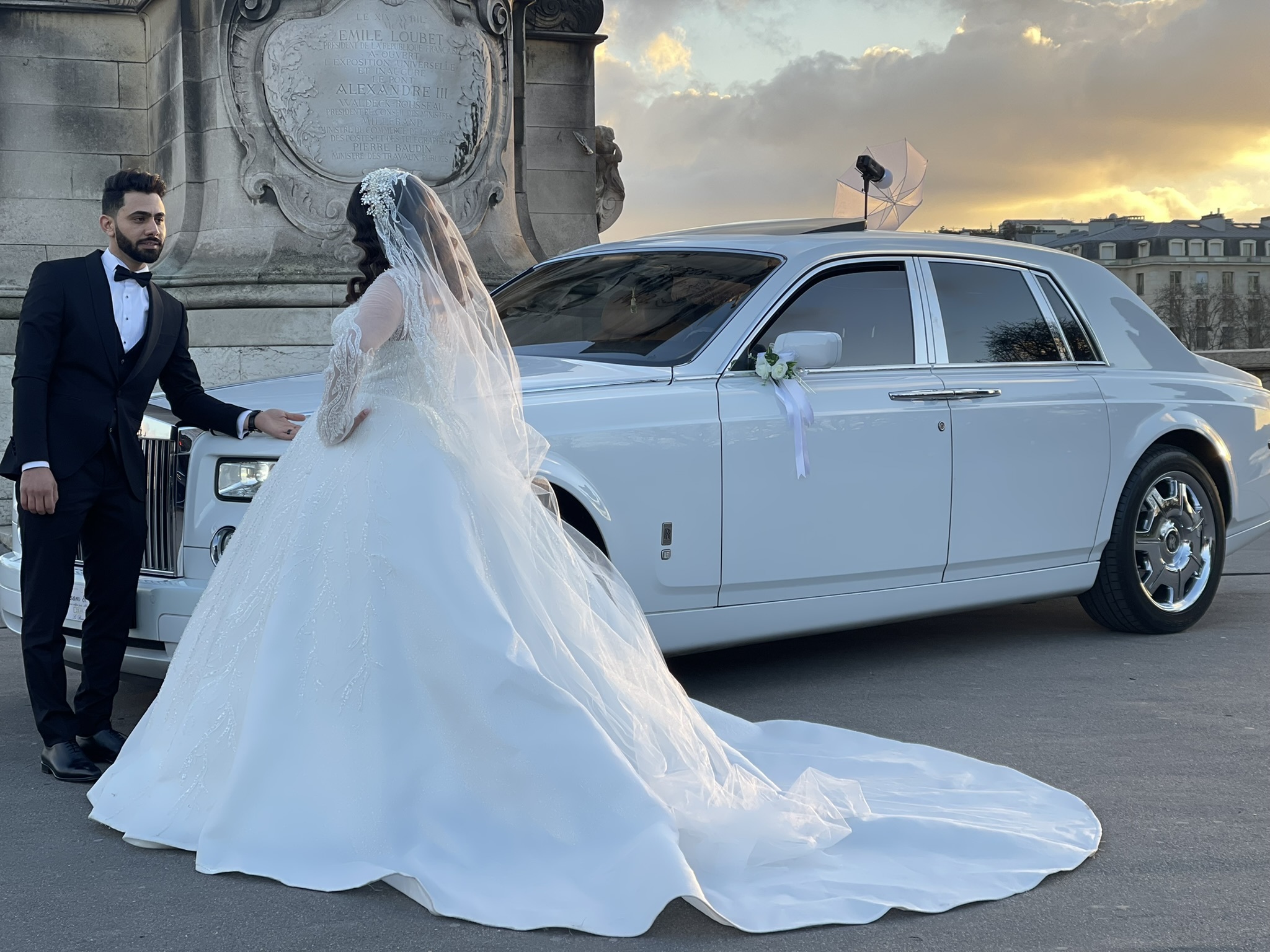 Your special day with Phantom Hire Luxury Wedding Car
